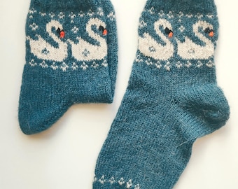 Hand Knitted %100 Alpaca Wool Socks: Cozy Winter Warmth