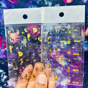 Abstract Nail Art Stickers: Gold Line Decals