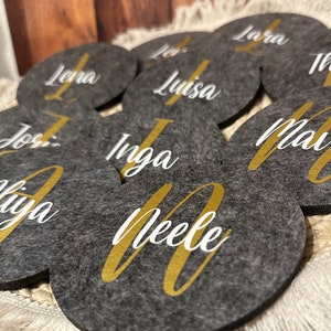 Filzuntersetzer personalisiert mit Namen & Datum | Platzkarten für Hochzeit | Gastgeschenk personalisiert |
