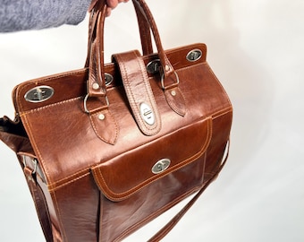 Travellers Vintage Bag – Large Brown Overnight Travel Holdall with Twist Locks, 42 cm
