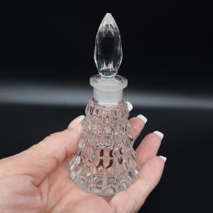 Vintage Pressed Glass Perfume Bottle – Faceted Stopper & Tiered Skirt Base