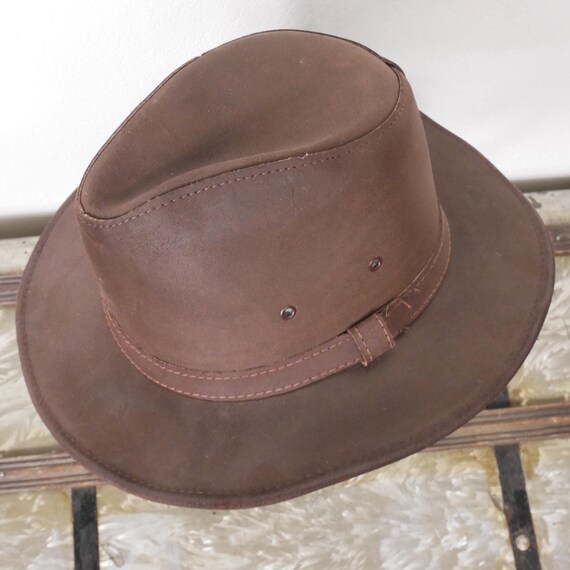 WALKER AND HAWKES - Cappello da Esploratore in Pelle Bovina Outback Antique - Marrone Chiaro- S (57cm