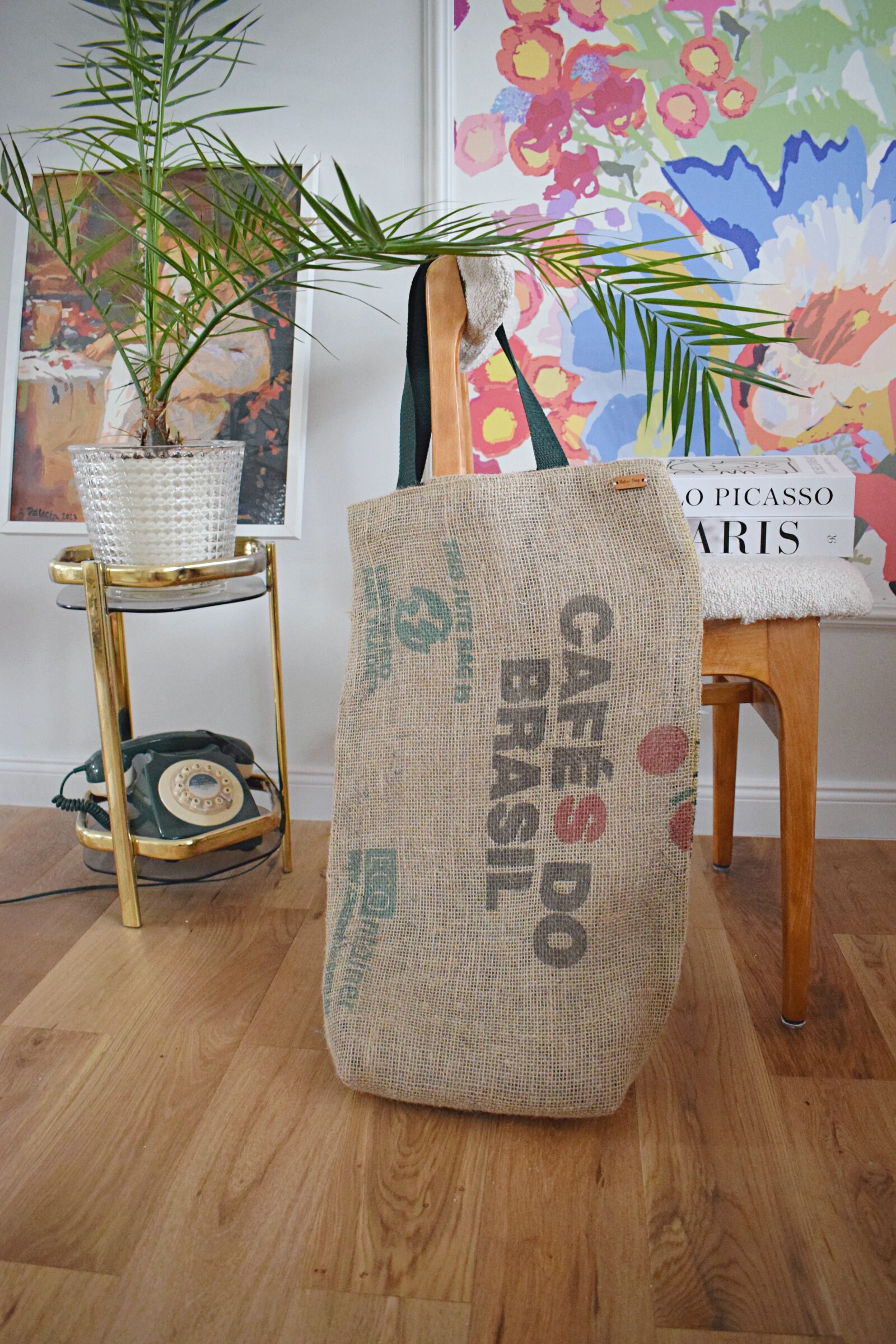 Hessian carrier bags hotsell