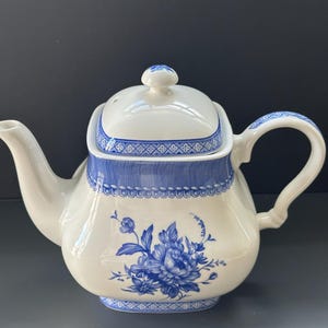 Vintage Churchill China Teapot – Out of the Blue Collection, Mary Gillatt Design
