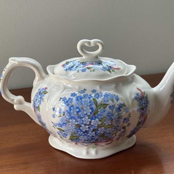Vintage Crownford Blue Forget Me Not Porcelain Tea Pot - England