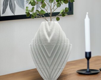 Handmade Porcelain Vase: 3D Textured Diamond Ceramic, 8-inch