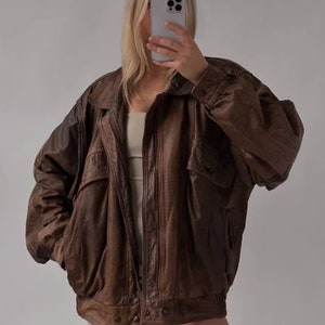 Veste en cuir marron surdimensionnée pour femme des années 90, veste en cuir véritable souple marron faite main pour femme, meilleur cadeau de Pâques pour elle