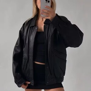 Blouson aviateur oversize fait main en cuir d'agneau souple fait main, veste tendance noire, veste oversize pour femme, meilleur cadeau de Noël pour elle