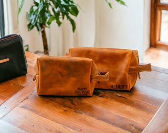 Custom Leather Dopp Kit, Personalized Groomsmen Saving Kit, Personalized Mens Leather Toiletry Bag, Mens Travel Organizer Bag