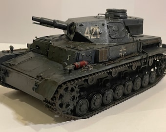 Panzer IV Ausf. D German WWII tank - Pro Built 1/35 Tamiya Scale Model