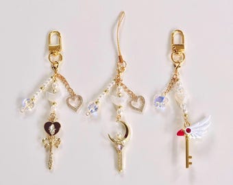 Kawaii Magicial Moon Phone Charm: Iridescent Heart Beaded Wrist Strap