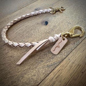 Tour de cou tressé pour portefeuille • éléments en laiton massif • cuir beige végétal de qualité supérieure • tressé à la main • edc • laisse pour portefeuille tressé • chaîne pour portefeuille tressée