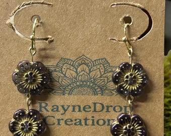 Czech Glass flower purple dangle Earrings. Artisan Boho