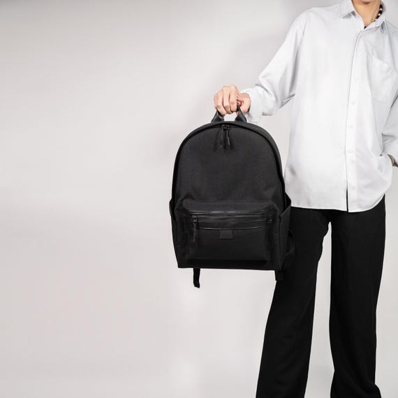 JIVI Grindelwald Large Backpack, Unisex Laptop Bag, Work and  display picture 2