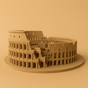 Puede incluir: Una maqueta detallada del Coliseo de Roma, Italia. La estructura en miniatura es de color beige, mostrando los arcos, niveles y el diseño general del icónico anfiteatro. Se encuentra sobre una base circular, con un fondo neutro.