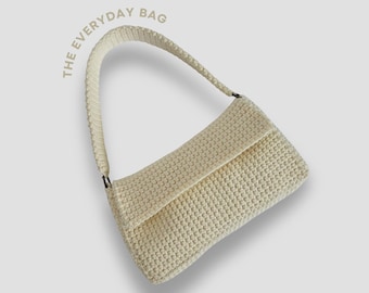 CROCHET BAG PATTERN - The Everyday Crochet Bag - crochet shoulder bag pattern - crochet bag with flap