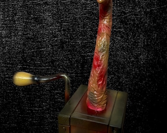 Handmade Krueger Jack-in-the-Box – Creepy Horror Halloween Prop