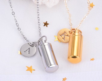 Personalized Pet Loss Urn Necklace: Heartfelt Memorial Jewelry for Devoted Pet Owners.