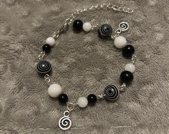 Bracelet inspiré de Uzumaki Junji Ito