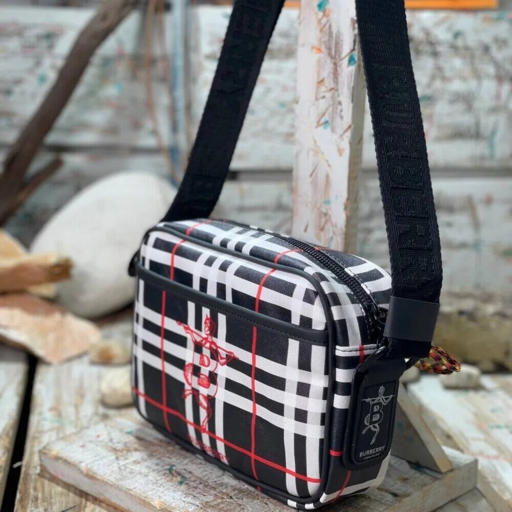 Burberry Note Medium Leather & Vintage Check Crossbody Bag Black