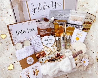 HUG IN A BOX – Spa Gift For Her – Pamper Hamper – Self Care Box – Birthday Gift For Her – New Mum Gift – Care Package – Pamper Box