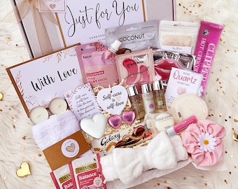 HUG IN A BOX – Spa Gift For Her – Pamper Hamper – Self Care Box – Birthday Gift For Her – New Mum Gift – Care Package – Gift For Her