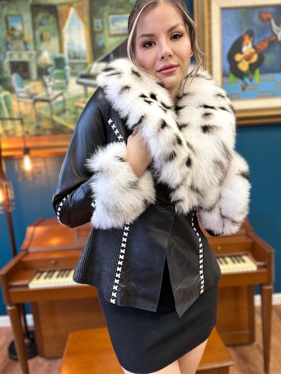 Cappotto nero in vera pelle di agnello di alta qualità fatto a