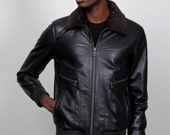 Chaqueta bomber de piel de cordero para hombre, hecha a mano: cuello de piel de oveja negra