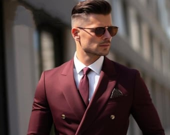 バーガンディのダブルブレストスーツ：テーラードフィットのプロム