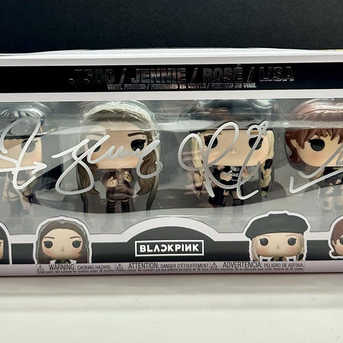 Funko Pop! BLACK PINK #4pk Signed by Jisoo,jennie,rose, & Lisa