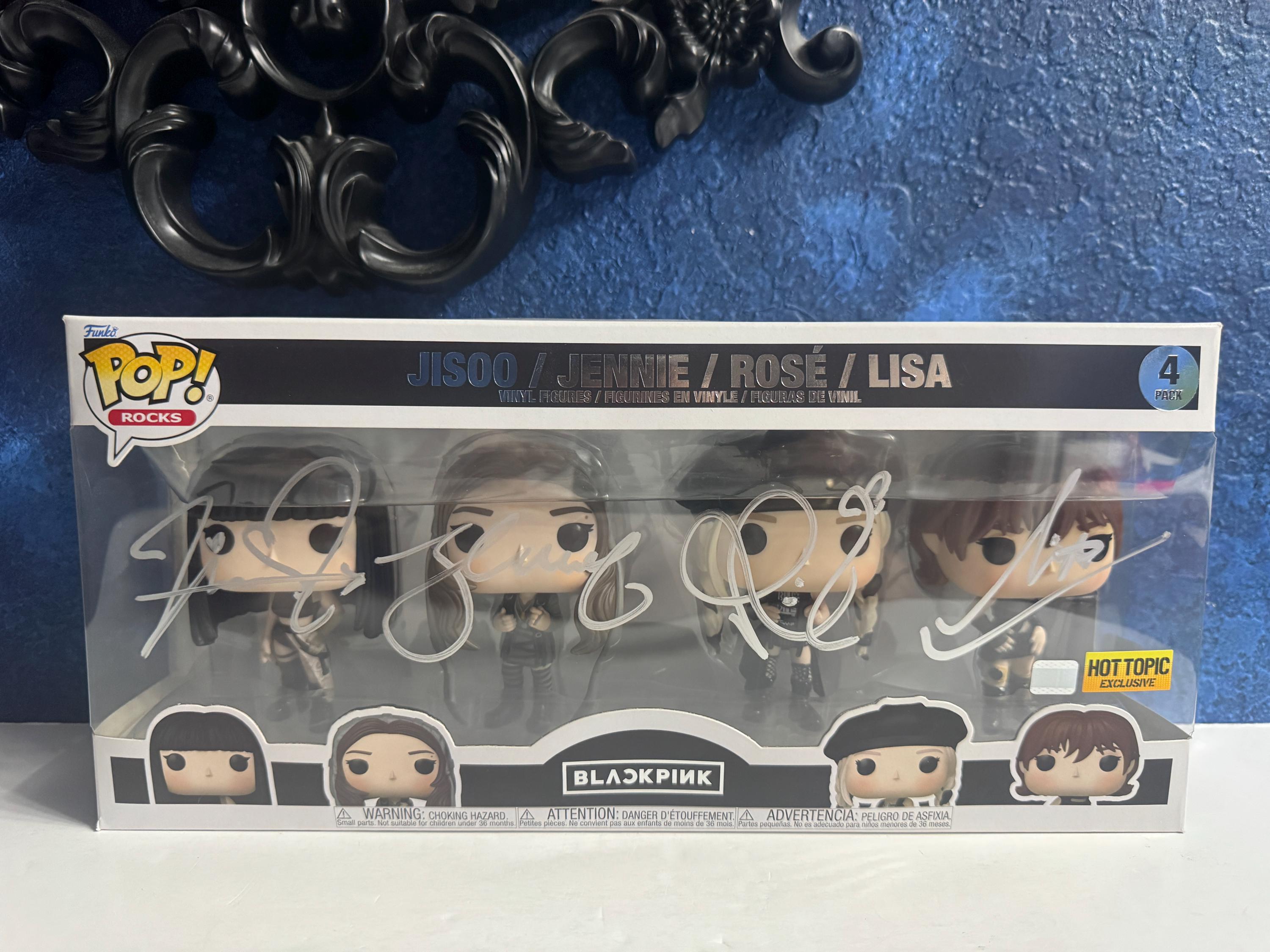 Funko Pop! BLACK PINK #4pk Signed by Jisoo,jennie,rose, & Lisa
