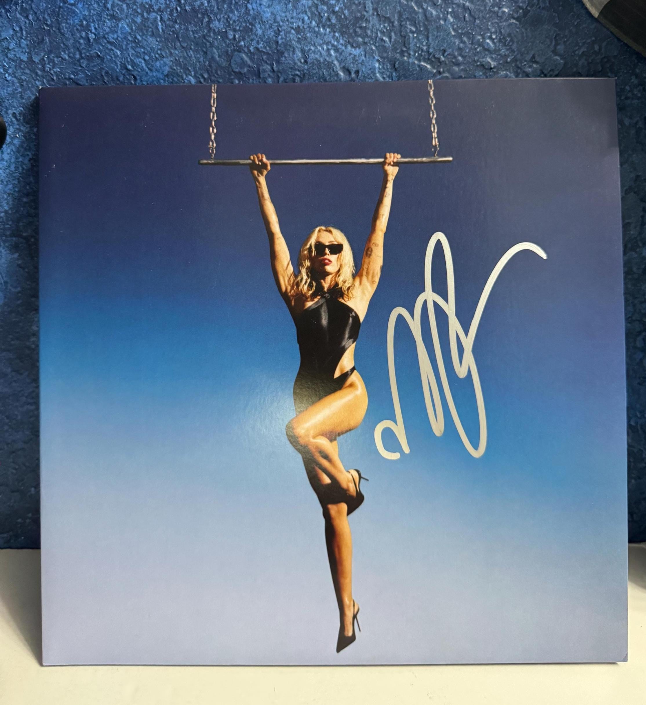Miley autograph - Etsy 日本