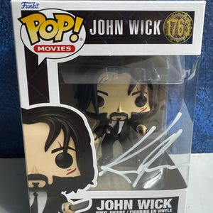 Funko Pop! John Wick - JOHN WICK #1763 Signed by Keanu Reeves - COA Authenticated - Free Protector - Free Shipping