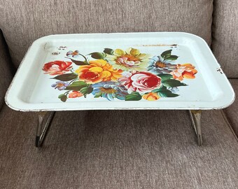 Vintage Mid Century Modern Shabby Chic 1960s Metal Lap TV Tray with Floral Roses, Folding Legs, for Reading, Picnics, or Breakfast in bed.