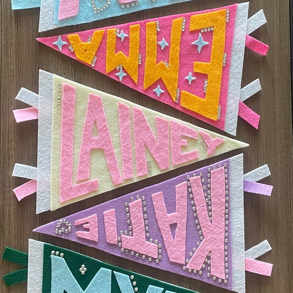 Dorm sign name pennant