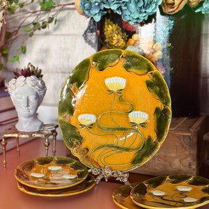 SET of 5 Antique Majolica Villeroy and Boch Water Lily Plates