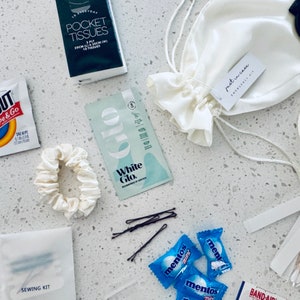 Wedding Emergency Kit, Bride Emergency Kit, Pre Filled Wedding Day Kit