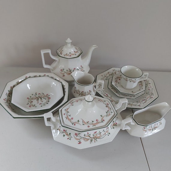 Johnson Brothers Eternal Beau Side Plates 16cm, Vintage 1980s