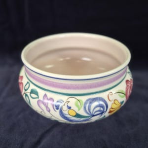 Poole Pottery handdekorerad blommig skål, vintage färgglad mitten av århundradet keramik, 15 cm