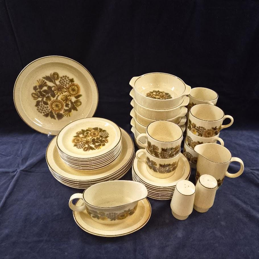 ヴィンテージ　POOLE プールポタリー 大皿4枚セット Poole Pottery - Etsy
