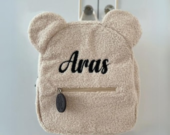 Personalisierte Teddybär Rucksack Tasche • Teddybär Tasche für Kinder • Tier Rucksack Tasche • Name Initial Bär Tasche • Süße Tasche für Kinder • Individuell