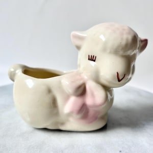 Shawnee Pottery Vintage Lamb Planter