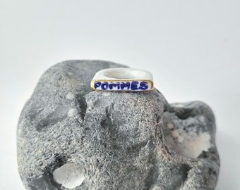 French fries, porcelain ring, 22k gold, white/blue