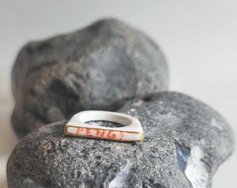 PENG!, porcelain ring bar, 22k gold, white/red