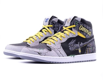 Custom Handpainted Gargoyle Sneakers: Personalized Cartoon Design