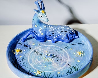 Handmade Forest Deer Ceramic Plate Microwave Safe Pottery Nature Lover Gifts Versatile Dessert and Trinket Plate Housewarming Gifts