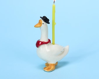 Onstuimige herenhoed Keramische Gans Taarttopper Verjaardag Kandelaar Handgemaakt Dier Cottagecore Beeldje Leuke Dier Familie Feestdecor