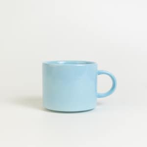 Anpassad keramisk mugg för husdjur Personlig handgjord hundmugg Anpassad färg Gåva för husdjursälskare Specialkaffemugg för katt Handmålad Tittut-espressomugg Light Blue