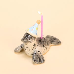 Handmade Ceramic Seal Cake Candle Holder Cute Seal Party Hat Unique Ceramic Figurine Special Cake Decoration Perfect Gift for Animal Lovers