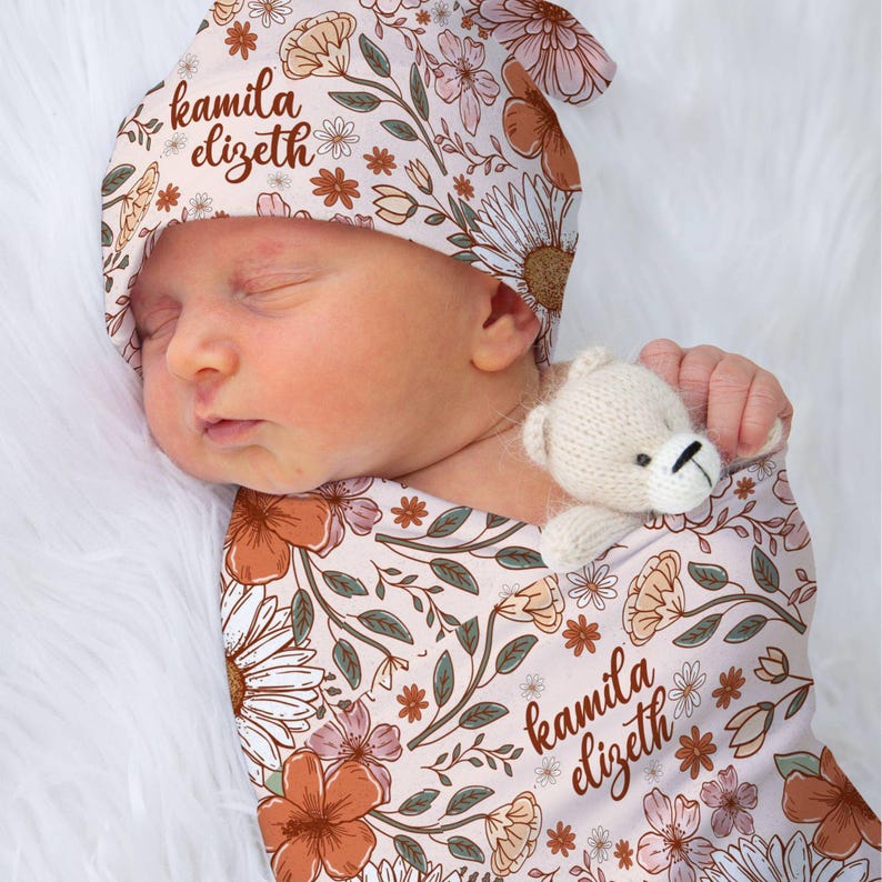 Boho Flower Girl Name Swaddle Blanket Flower Baby Shower Gift Wildflower Newborn Baby Girl Name Swaddle Floral Girl Daisy Newborn Swaddle